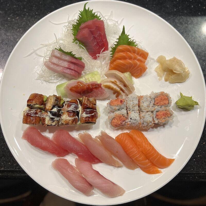 Sushi & Sashimi Combo(for 2)